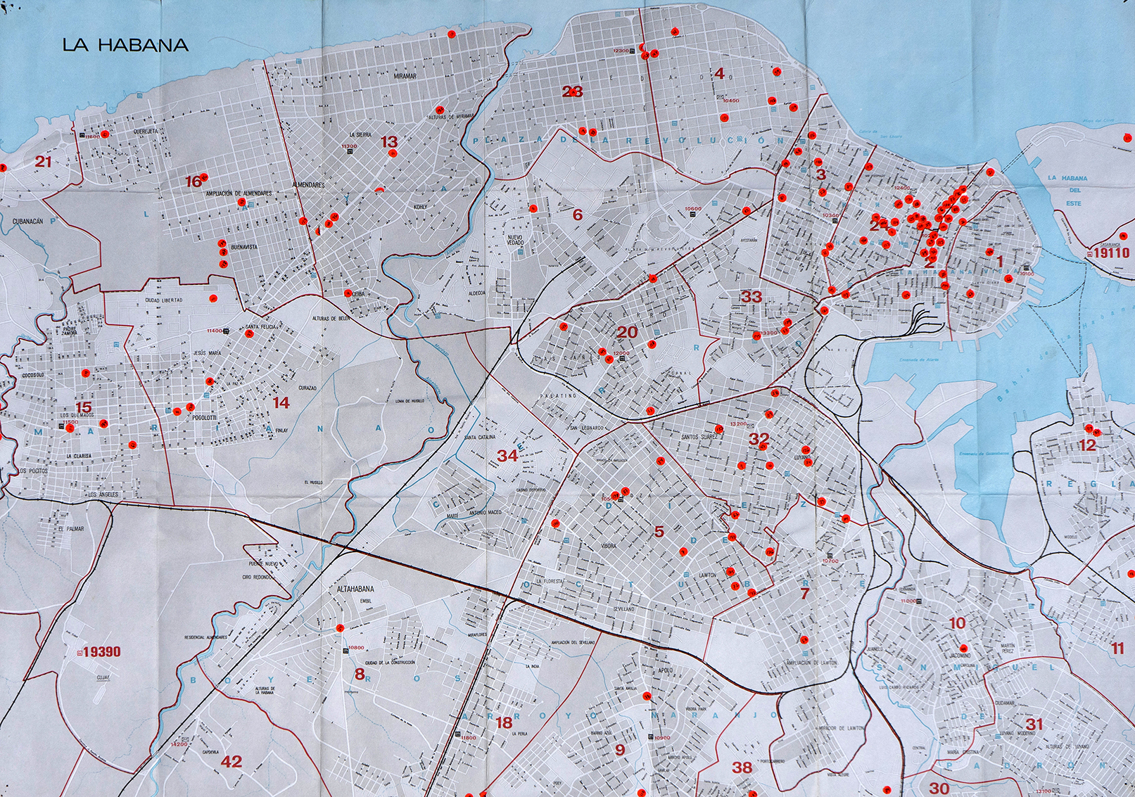 EXIT. Atlas de los cines habaneros